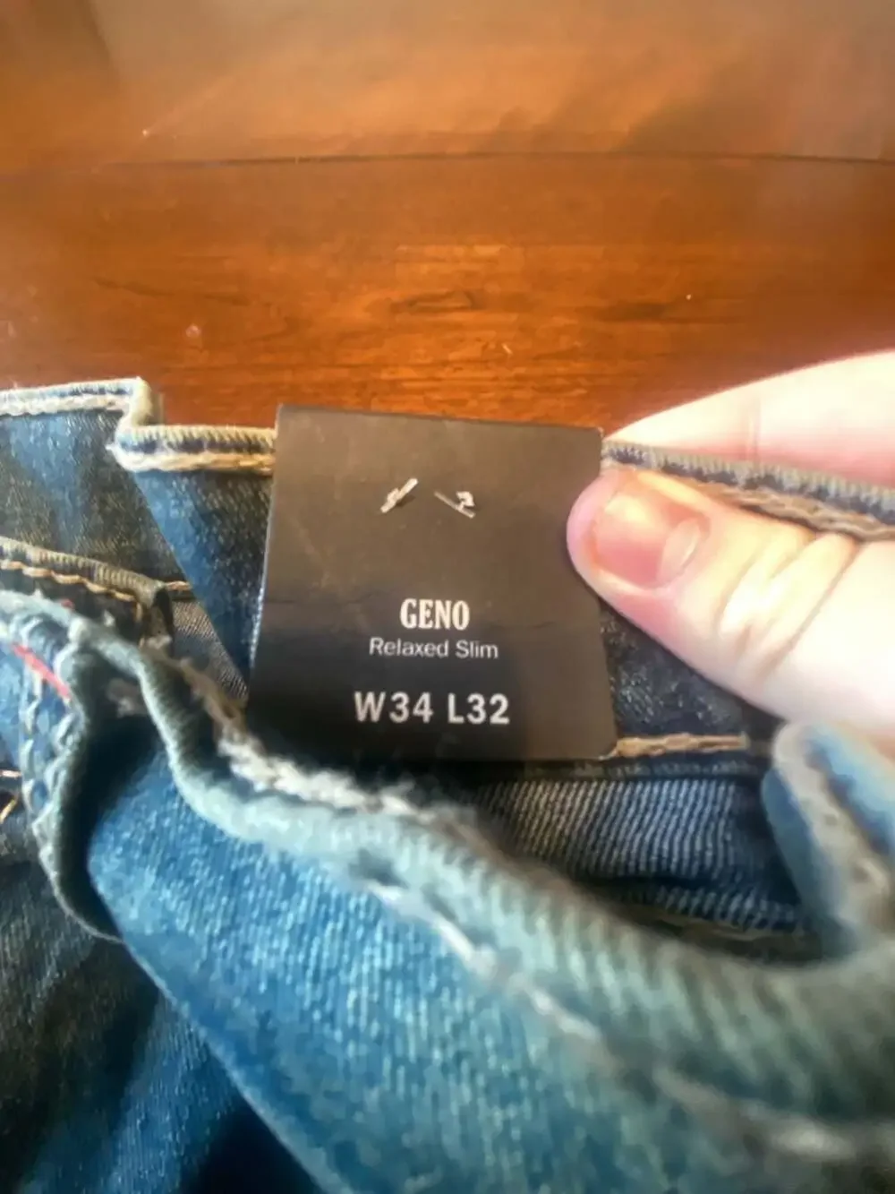 True Religion Geno Relaxed Slim Jeans W34 L32